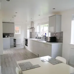 Holiday home Cosy Four Bed With En-suite Near To Nec Airport And The, Birmingham